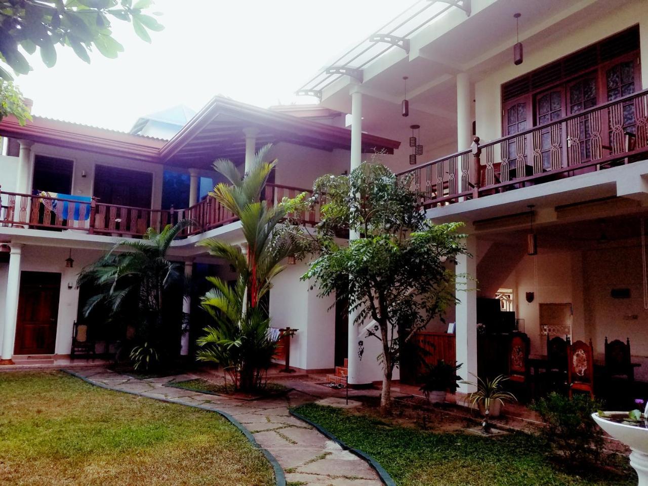 Mermaid Inn Mirissa Dış mekan fotoğraf